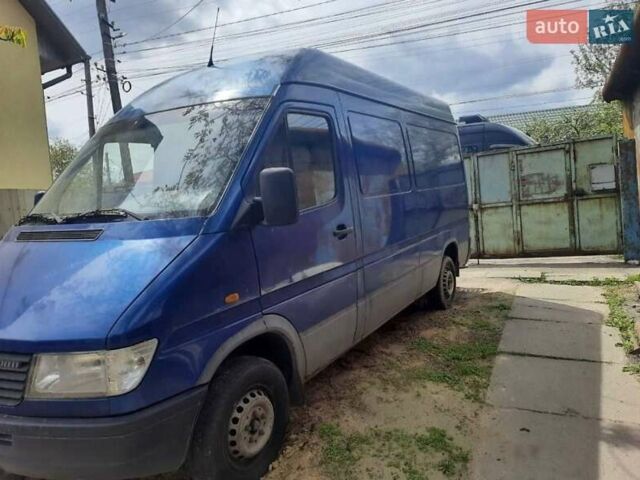 Синій Мерседес Sprinter, об'ємом двигуна 2.3 л та пробігом 565 тис. км за 5000 $, фото 1 на Automoto.ua
