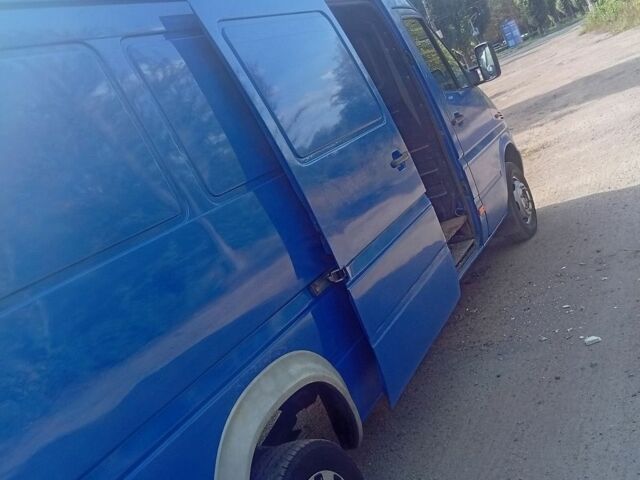 Синий Мерседес Sprinter, объемом двигателя 0 л и пробегом 4 тыс. км за 10500 $, фото 17 на Automoto.ua