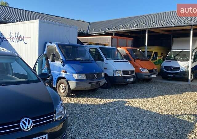 Синий Мерседес Sprinter, объемом двигателя 2.9 л и пробегом 285 тыс. км за 13900 $, фото 13 на Automoto.ua