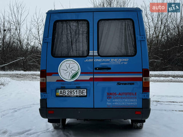 Синий Мерседес Sprinter, объемом двигателя 2.15 л и пробегом 314 тыс. км за 7200 $, фото 25 на Automoto.ua