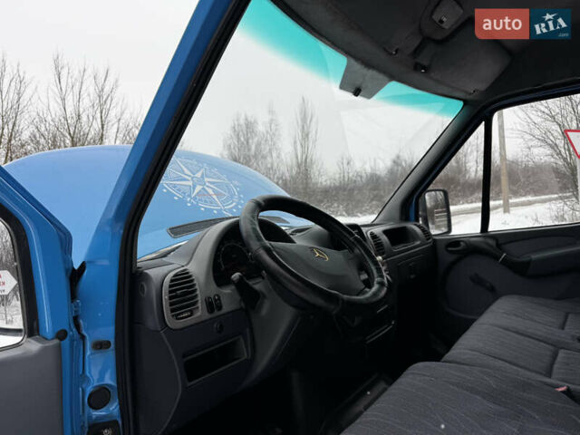 Синий Мерседес Sprinter, объемом двигателя 2.15 л и пробегом 314 тыс. км за 7200 $, фото 48 на Automoto.ua