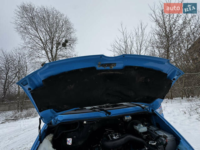 Синий Мерседес Sprinter, объемом двигателя 2.15 л и пробегом 314 тыс. км за 7200 $, фото 42 на Automoto.ua