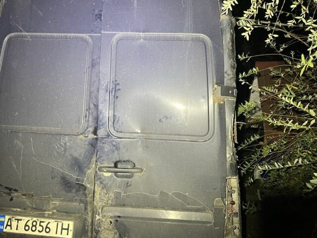 Синий Мерседес Sprinter, объемом двигателя 2.1 л и пробегом 3 тыс. км за 3200 $, фото 3 на Automoto.ua