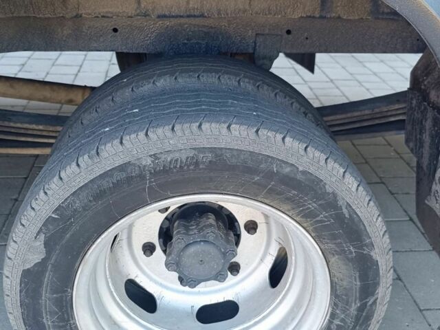 Синий Мерседес Sprinter, объемом двигателя 2.7 л и пробегом 365 тыс. км за 13950 $, фото 25 на Automoto.ua