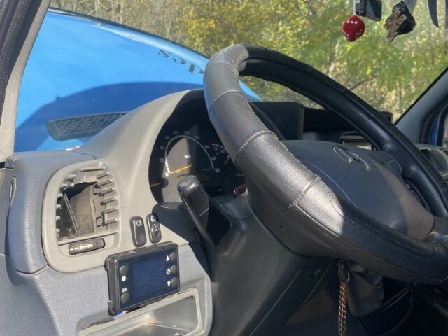 Синій Мерседес Sprinter, об'ємом двигуна 2.15 л та пробігом 244 тис. км за 8888 $, фото 19 на Automoto.ua