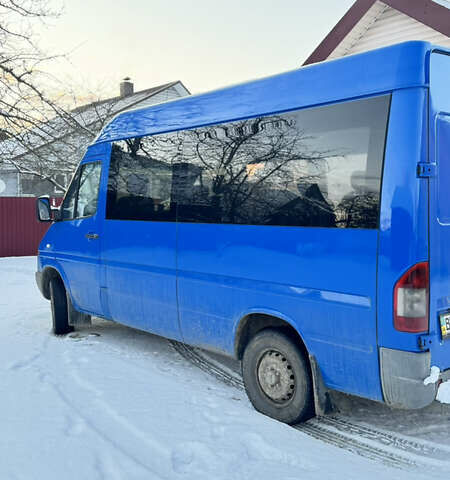 Синий Мерседес Sprinter, объемом двигателя 2.2 л и пробегом 600 тыс. км за 9000 $, фото 14 на Automoto.ua