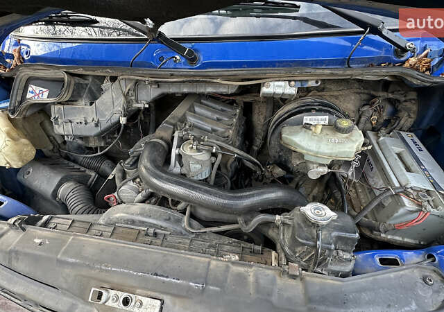 Синій Мерседес Sprinter, об'ємом двигуна 2.2 л та пробігом 1 тис. км за 13200 $, фото 16 на Automoto.ua