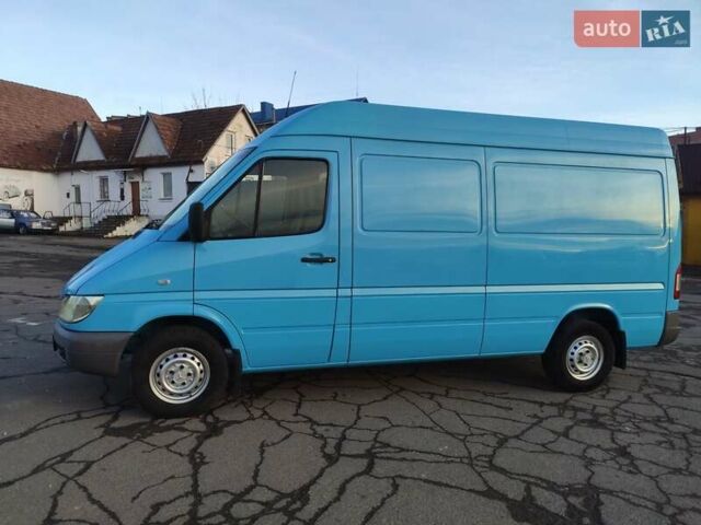 Синий Мерседес Sprinter, объемом двигателя 0 л и пробегом 228 тыс. км за 17500 $, фото 13 на Automoto.ua
