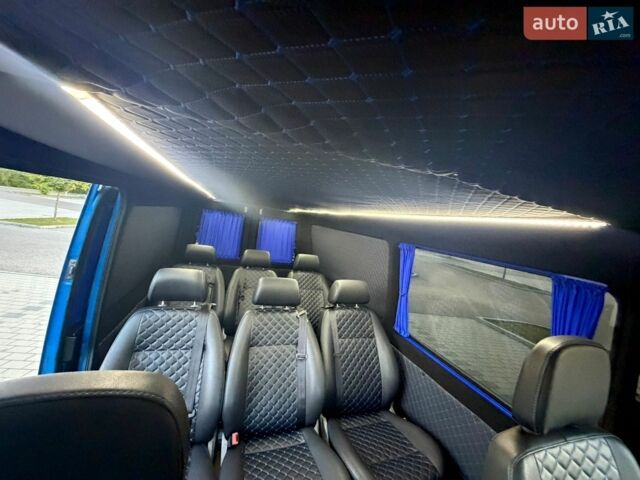 Синий Мерседес Sprinter, объемом двигателя 2.7 л и пробегом 830 тыс. км за 11069 $, фото 2 на Automoto.ua