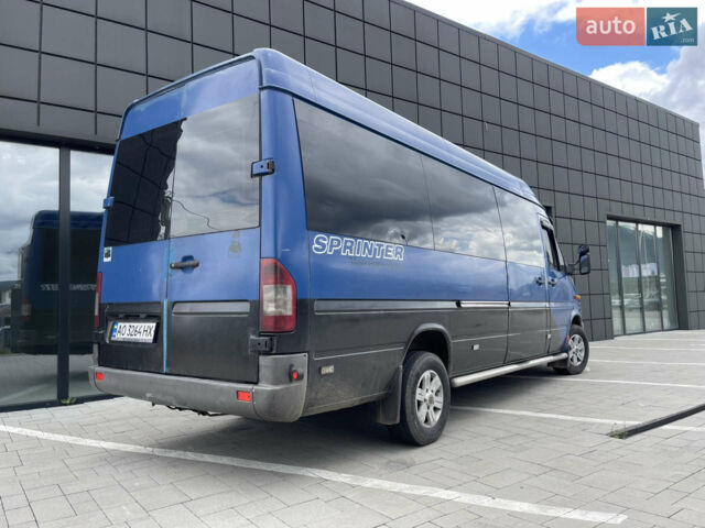 Синий Мерседес Sprinter, объемом двигателя 2.69 л и пробегом 380 тыс. км за 9800 $, фото 9 на Automoto.ua