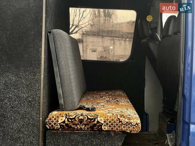 Синій Мерседес Sprinter, об'ємом двигуна 3 л та пробігом 603 тис. км за 11500 $, фото 10 на Automoto.ua
