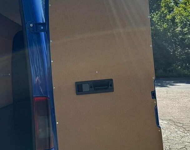 Синій Мерседес Sprinter, об'ємом двигуна 2.2 л та пробігом 436 тис. км за 11800 $, фото 55 на Automoto.ua