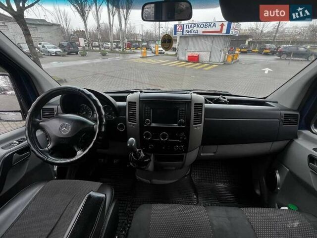 Синій Мерседес Sprinter, об'ємом двигуна 3 л та пробігом 603 тис. км за 11500 $, фото 15 на Automoto.ua