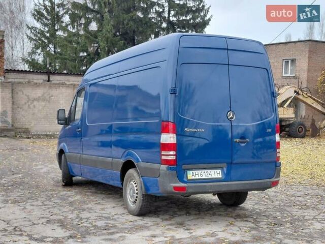 Синій Мерседес Sprinter, об'ємом двигуна 2.15 л та пробігом 385 тис. км за 10700 $, фото 2 на Automoto.ua