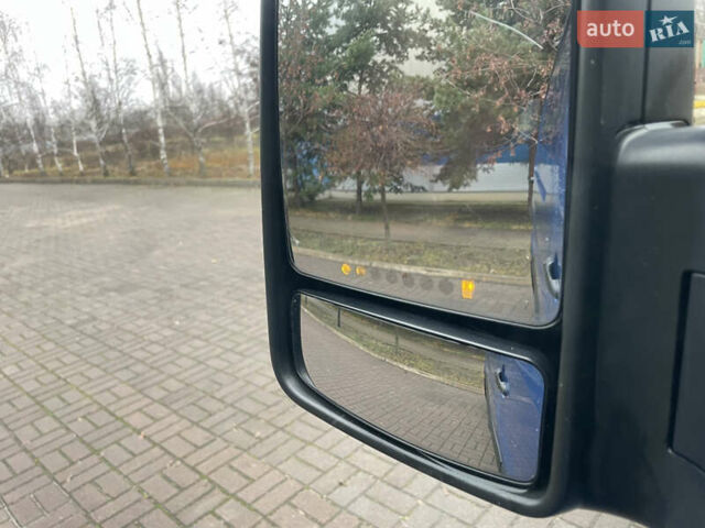 Синий Мерседес Sprinter, объемом двигателя 2.15 л и пробегом 560 тыс. км за 11999 $, фото 33 на Automoto.ua