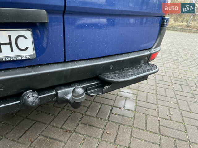 Синий Мерседес Sprinter, объемом двигателя 2.15 л и пробегом 560 тыс. км за 11999 $, фото 22 на Automoto.ua
