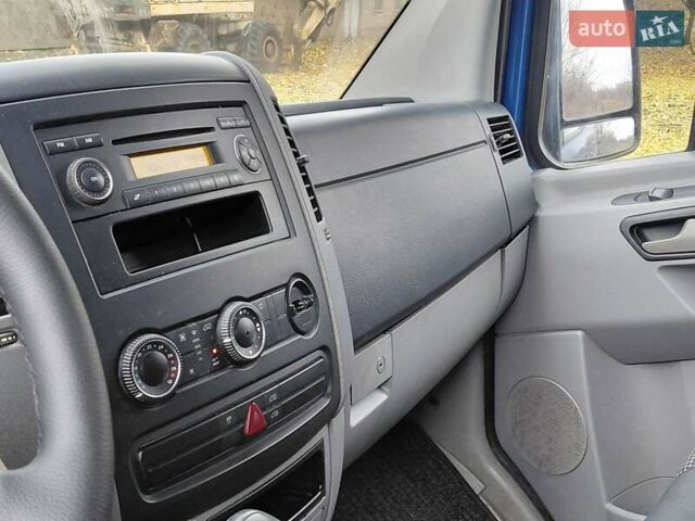 Синій Мерседес Sprinter, об'ємом двигуна 2.15 л та пробігом 385 тис. км за 10700 $, фото 14 на Automoto.ua