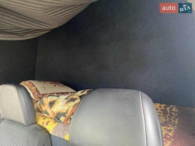 Синій Мерседес Sprinter, об'ємом двигуна 2.15 л та пробігом 463 тис. км за 9500 $, фото 13 на Automoto.ua