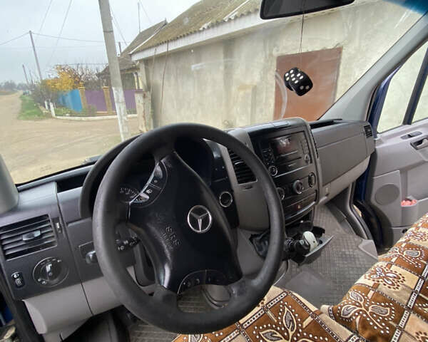 Синій Мерседес Sprinter, об'ємом двигуна 2.15 л та пробігом 463 тис. км за 9500 $, фото 15 на Automoto.ua