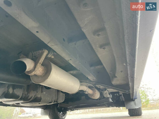 Синий Мерседес Sprinter, объемом двигателя 2.15 л и пробегом 560 тыс. км за 11999 $, фото 36 на Automoto.ua