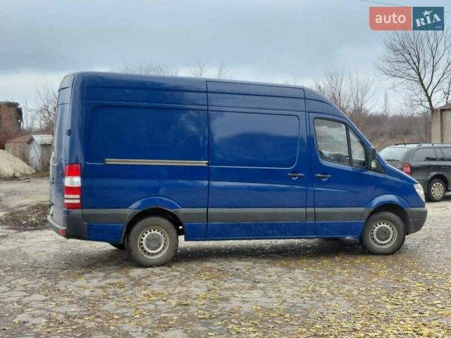 Синій Мерседес Sprinter, об'ємом двигуна 2.15 л та пробігом 385 тис. км за 10700 $, фото 6 на Automoto.ua