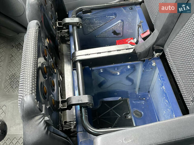 Синий Мерседес Sprinter, объемом двигателя 2.15 л и пробегом 560 тыс. км за 11999 $, фото 47 на Automoto.ua