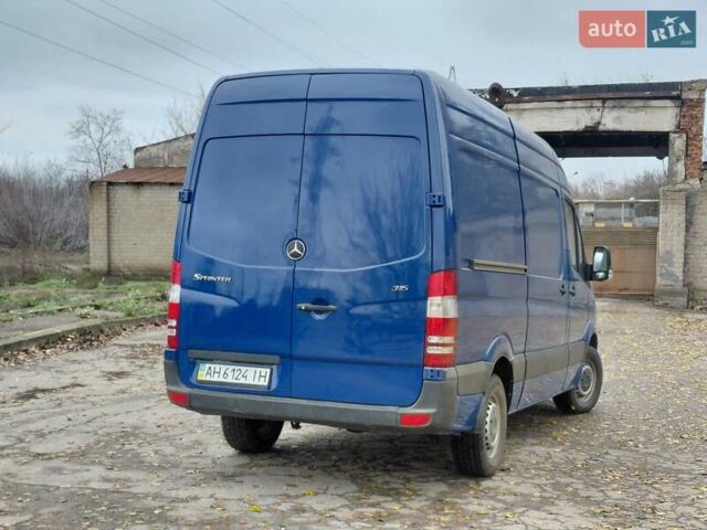 Синій Мерседес Sprinter, об'ємом двигуна 2.15 л та пробігом 385 тис. км за 10700 $, фото 8 на Automoto.ua
