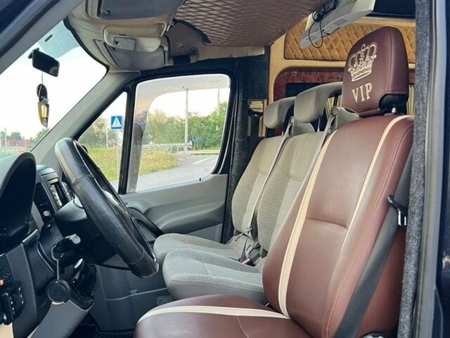Синій Мерседес Sprinter, об'ємом двигуна 3 л та пробігом 900 тис. км за 13500 $, фото 17 на Automoto.ua