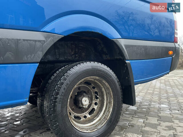 Синий Мерседес Sprinter, объемом двигателя 2.15 л и пробегом 444 тыс. км за 10999 $, фото 8 на Automoto.ua