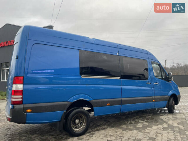 Синий Мерседес Sprinter, объемом двигателя 2.15 л и пробегом 444 тыс. км за 10999 $, фото 12 на Automoto.ua