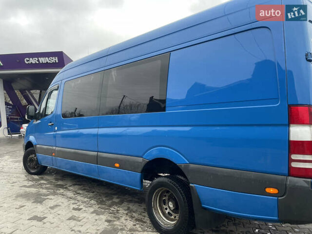 Синий Мерседес Sprinter, объемом двигателя 2.15 л и пробегом 444 тыс. км за 10999 $, фото 4 на Automoto.ua