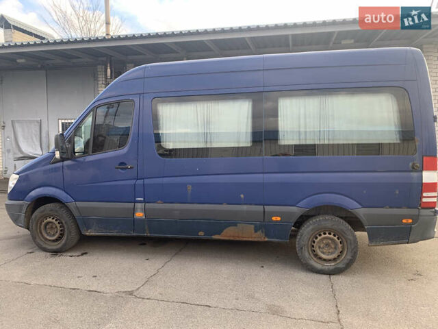 Синій Мерседес Sprinter, об'ємом двигуна 2.14 л та пробігом 205 тис. км за 10500 $, фото 21 на Automoto.ua