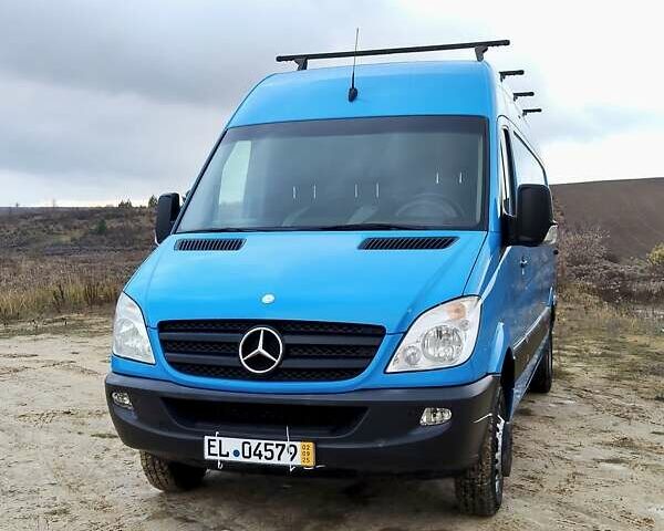 Синий Мерседес Sprinter, объемом двигателя 2.2 л и пробегом 363 тыс. км за 19300 $, фото 5 на Automoto.ua