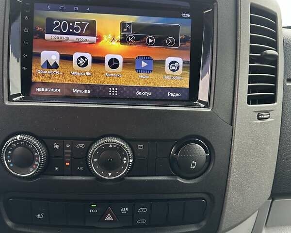 Синий Мерседес Sprinter, объемом двигателя 2.14 л и пробегом 450 тыс. км за 14700 $, фото 8 на Automoto.ua