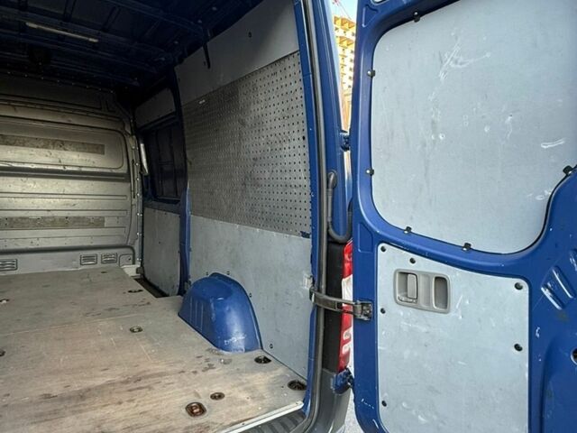 Синій Мерседес Sprinter, об'ємом двигуна 2.2 л та пробігом 370 тис. км за 15300 $, фото 10 на Automoto.ua