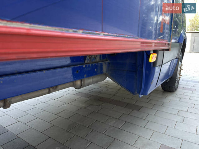 Синій Мерседес Sprinter, об'ємом двигуна 2.14 л та пробігом 495 тис. км за 19999 $, фото 39 на Automoto.ua