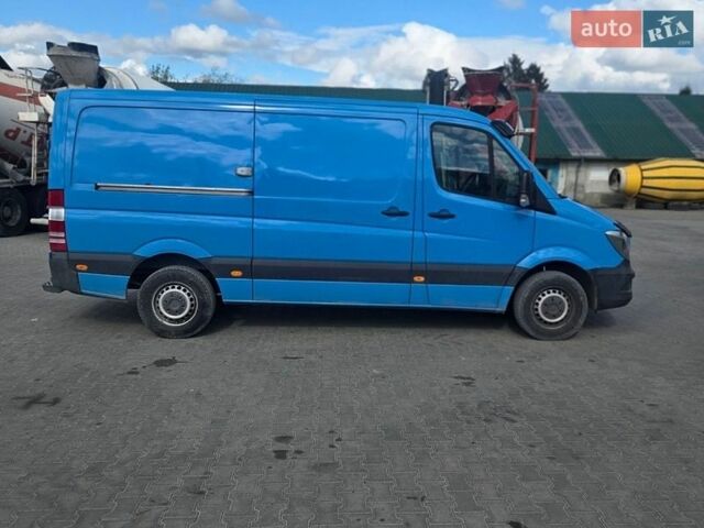 Синій Мерседес Sprinter, об'ємом двигуна 2.1 л та пробігом 184 тис. км за 20500 $, фото 3 на Automoto.ua