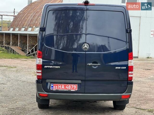 Синий Мерседес Sprinter, объемом двигателя 2.2 л и пробегом 310 тыс. км за 17500 $, фото 9 на Automoto.ua
