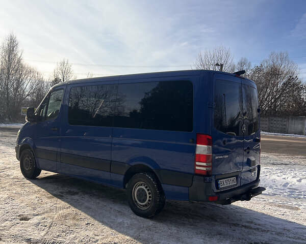 Синий Мерседес Sprinter, объемом двигателя 0 л и пробегом 330 тыс. км за 15000 $, фото 2 на Automoto.ua