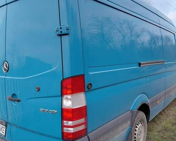 Синій Мерседес Sprinter, об'ємом двигуна 2.2 л та пробігом 253 тис. км за 20000 $, фото 27 на Automoto.ua