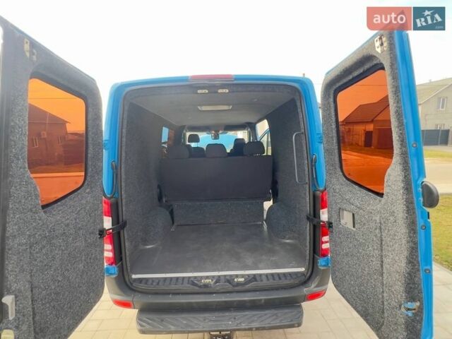 Синий Мерседес Sprinter, объемом двигателя 2.14 л и пробегом 342 тыс. км за 17500 $, фото 90 на Automoto.ua
