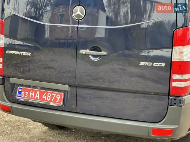 Синий Мерседес Sprinter, объемом двигателя 2.2 л и пробегом 310 тыс. км за 17500 $, фото 11 на Automoto.ua