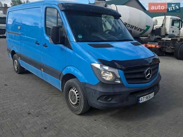 Синий Мерседес Sprinter, объемом двигателя 2.1 л и пробегом 184 тыс. км за 20500 $, фото 2 на Automoto.ua