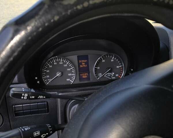 Синій Мерседес Sprinter, об'ємом двигуна 2.1 л та пробігом 315 тис. км за 14800 $, фото 9 на Automoto.ua