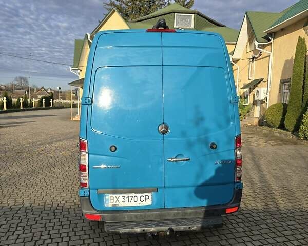 Синій Мерседес Sprinter, об'ємом двигуна 2.1 л та пробігом 315 тис. км за 14800 $, фото 3 на Automoto.ua