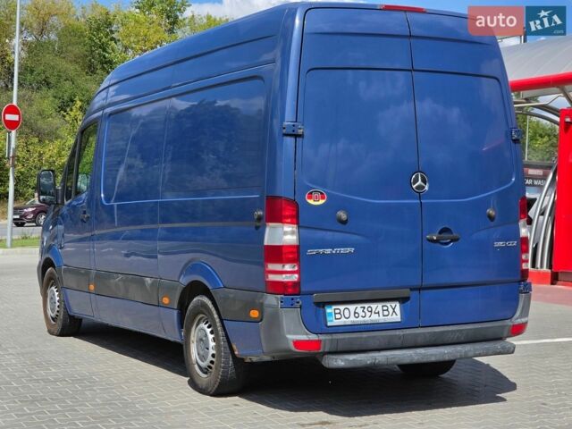 Синий Мерседес Sprinter, объемом двигателя 2.14 л и пробегом 368 тыс. км за 15499 $, фото 8 на Automoto.ua