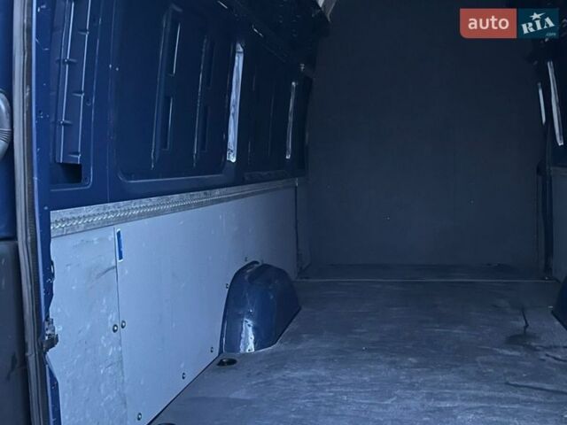 Синій Мерседес Sprinter, об'ємом двигуна 0 л та пробігом 3 тис. км за 24999 $, фото 33 на Automoto.ua