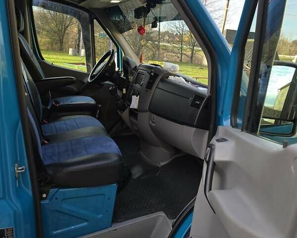 Синій Мерседес Sprinter, об'ємом двигуна 2.1 л та пробігом 315 тис. км за 14800 $, фото 6 на Automoto.ua
