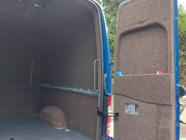 Синій Мерседес Sprinter, об'ємом двигуна 2.1 л та пробігом 330 тис. км за 39661 $, фото 2 на Automoto.ua