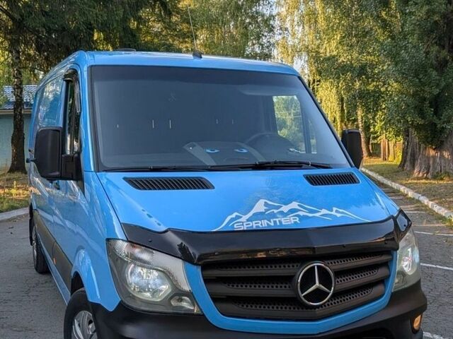 Синий Мерседес Sprinter, объемом двигателя 2.14 л и пробегом 392 тыс. км за 18500 $, фото 1 на Automoto.ua